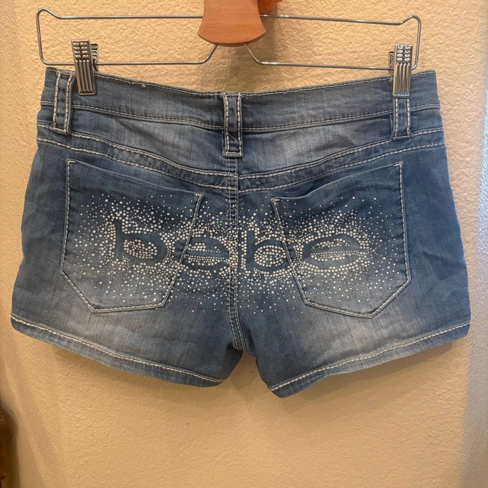 BEBE Light Blue Rhinestone Embellish Bling Stretchy Denim Shorts Size 29